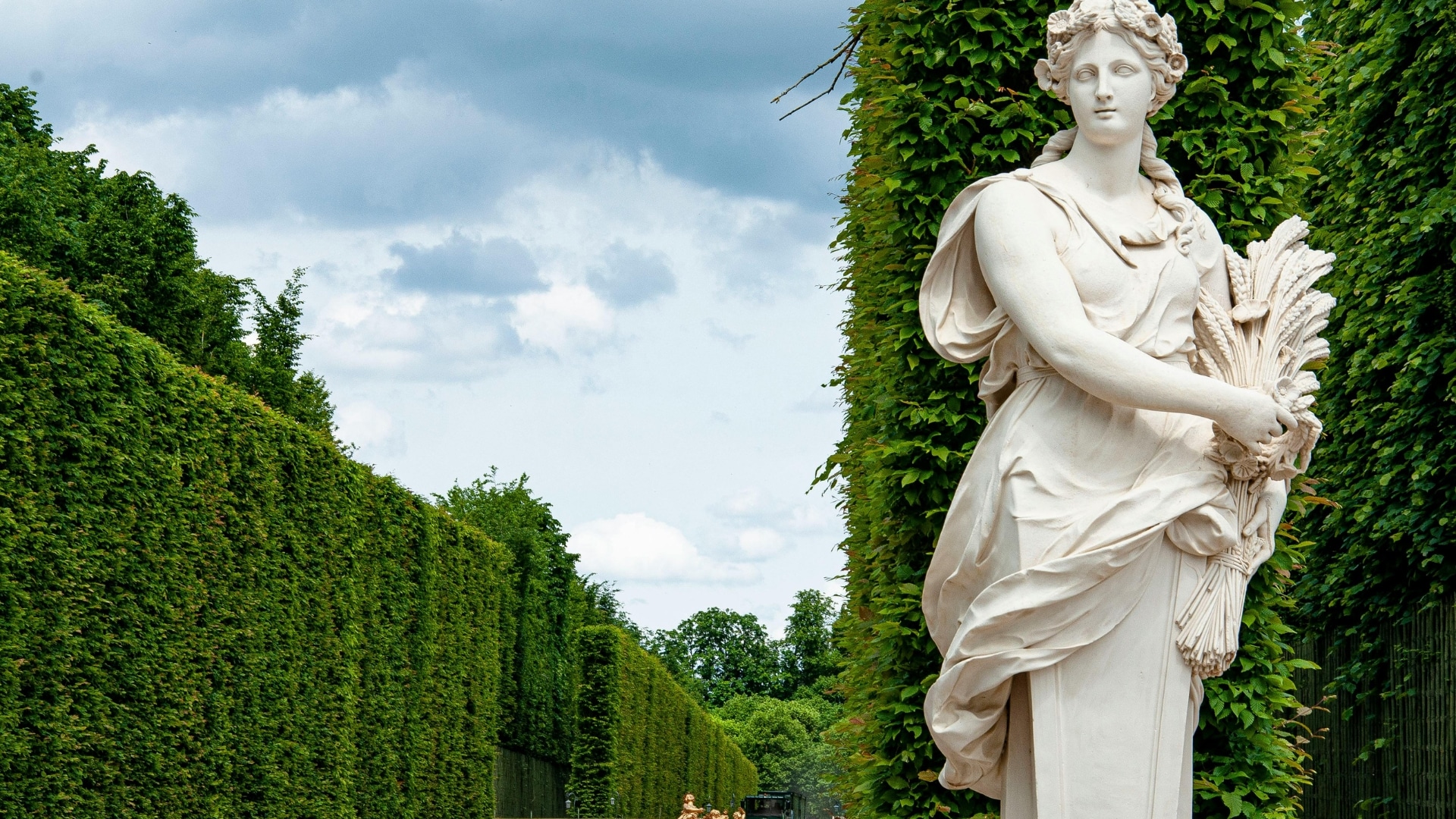 Visit of Chateau de Versailles
