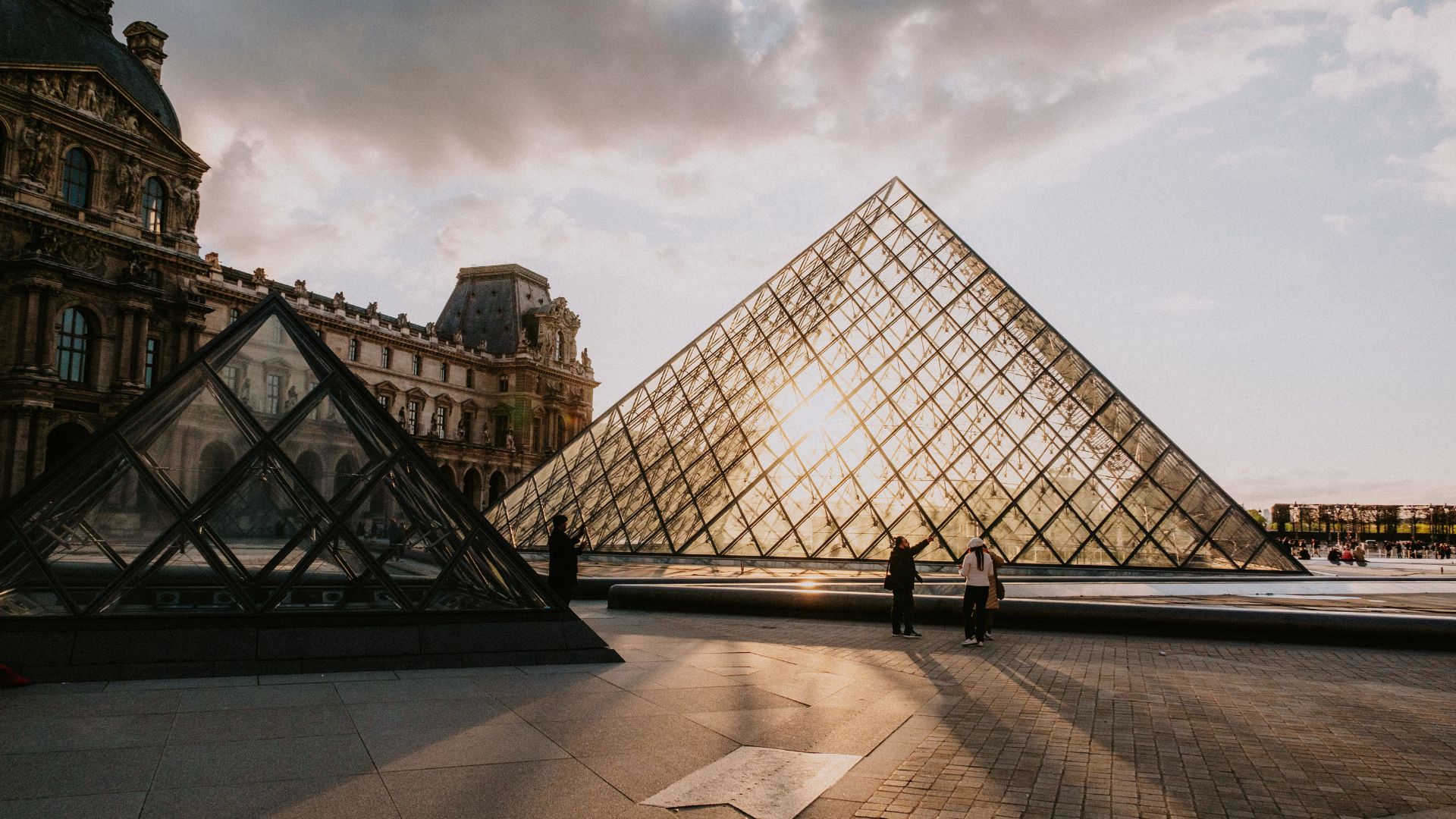 Louvre museum