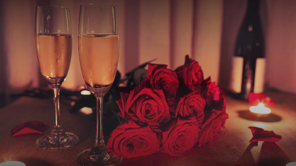 Romantic Dinner in Paris